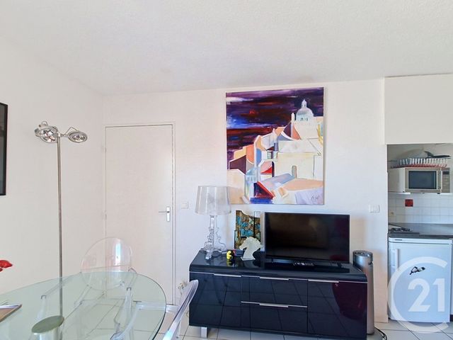 Appartement T2 à vendre - 2 pièces - 28.48 m2 - ARCACHON - 33 - AQUITAINE - Century 21 Duprat & Associés