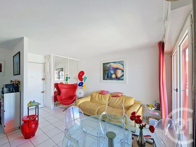 Appartement T2 à vendre - 2 pièces - 28.48 m2 - ARCACHON - 33 - AQUITAINE - Century 21 Duprat & Associés