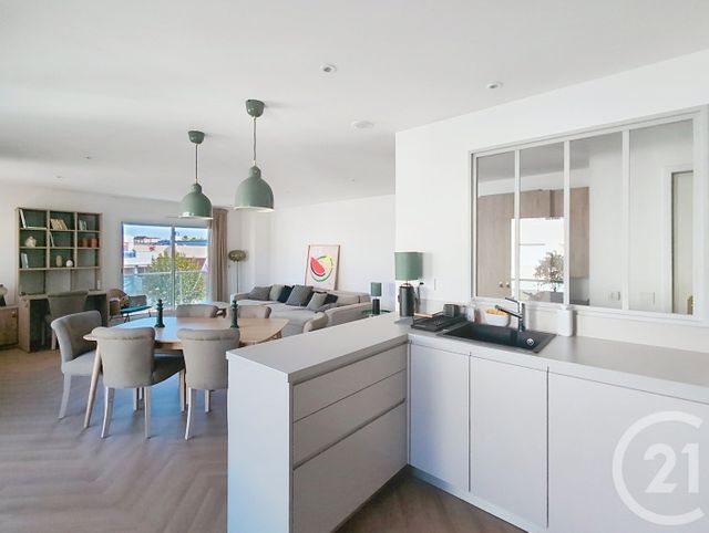 Appartement F4 à vendre - 4 pièces - 98.05 m2 - ARCACHON - 33 - AQUITAINE - Century 21 Duprat & Associés