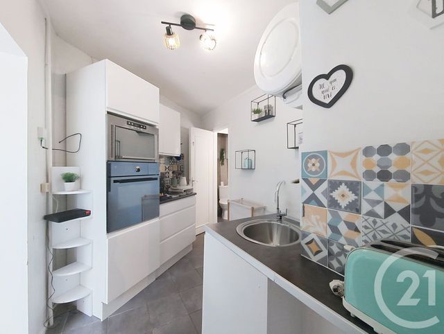 Appartement F2 à vendre - 2 pièces - 42.18 m2 - ARCACHON - 33 - AQUITAINE - Century 21 Duprat & Associés