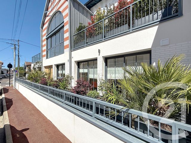 Appartement F3 à vendre - 3 pièces - 62.0 m2 - ARCACHON - 33 - AQUITAINE - Century 21 Duprat & Associés