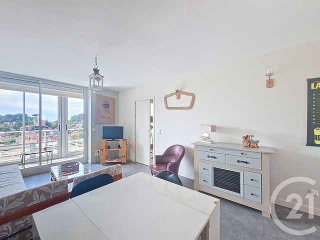 Appartement T3 à vendre - 3 pièces - 60.51 m2 - ARCACHON - 33 - AQUITAINE - Century 21 Duprat & Associés