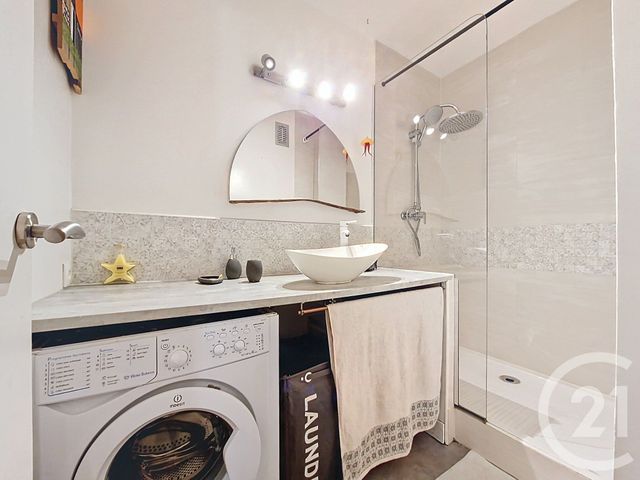 Appartement T3 à vendre - 3 pièces - 60.51 m2 - ARCACHON - 33 - AQUITAINE - Century 21 Duprat & Associés