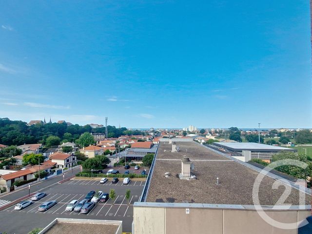 Appartement T3 à vendre - 3 pièces - 60.51 m2 - ARCACHON - 33 - AQUITAINE - Century 21 Duprat & Associés