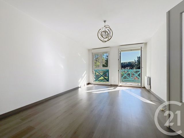 Appartement F2 à vendre - 2 pièces - 46.0 m2 - ARCACHON - 33 - AQUITAINE - Century 21 Duprat & Associés