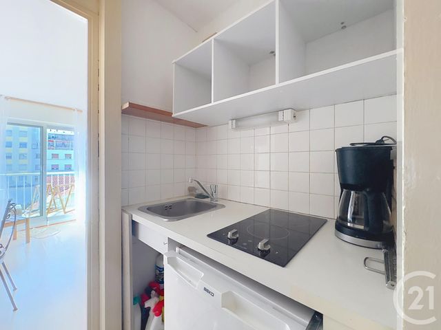 Afficher la photo en grand Appartement Studio à vendre - 1 pièce - 21.15 m2 - ARCACHON - 33 - AQUITAINE - Century 21 Duprat & Associés