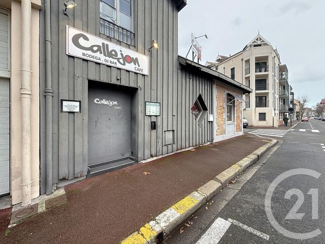 Afficher la photo en grand maison à vendre - 6 pièces - 170.0 m2 - ARCACHON - 33 - AQUITAINE - Century 21 Duprat & Associés