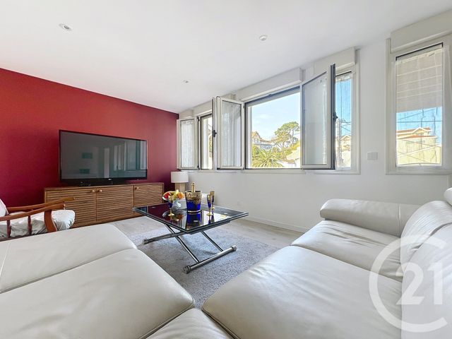 Afficher la photo en grand Appartement F6 à vendre - 6 pièces - 105.0 m2 - ARCACHON - 33 - AQUITAINE - Century 21 Duprat & Associés