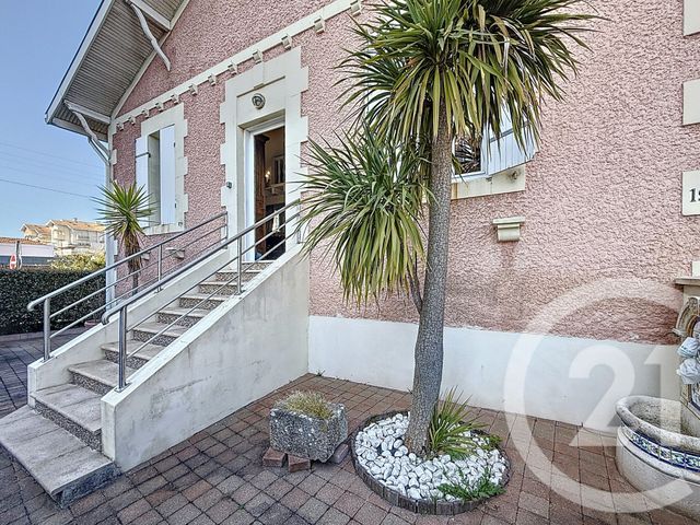 Afficher la photo en grand maison à vendre - 9 pièces - 189.11 m2 - ARCACHON - 33 - AQUITAINE - Century 21 Duprat & Associés