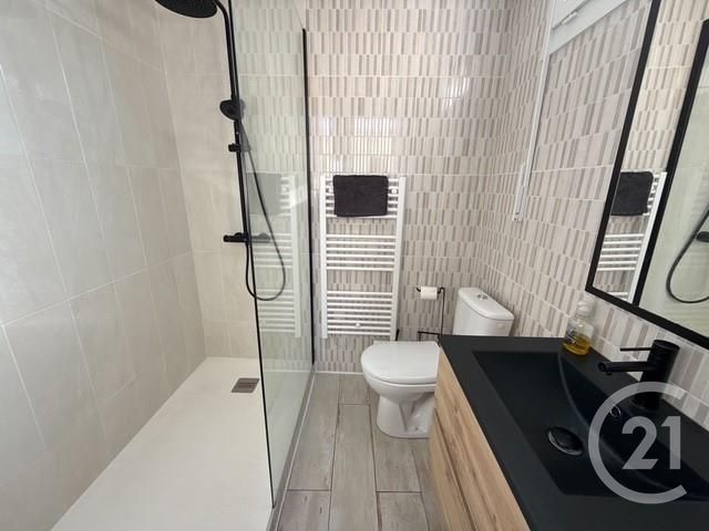 Afficher la photo en grand Appartement T3 à vendre - 3 pièces - 54.43 m2 - ARCACHON - 33 - AQUITAINE - Century 21 Duprat & Associés