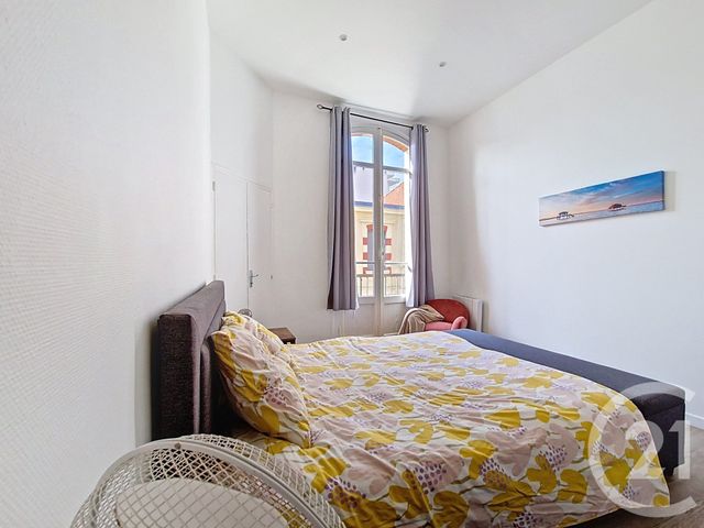 Appartement T3 à vendre - 3 pièces - 54.43 m2 - ARCACHON - 33 - AQUITAINE - Century 21 Duprat & Associés