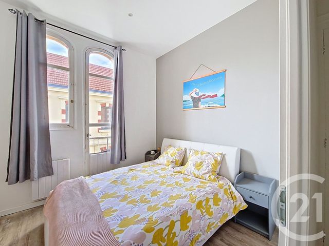 Appartement T3 à vendre - 3 pièces - 54.43 m2 - ARCACHON - 33 - AQUITAINE - Century 21 Duprat & Associés
