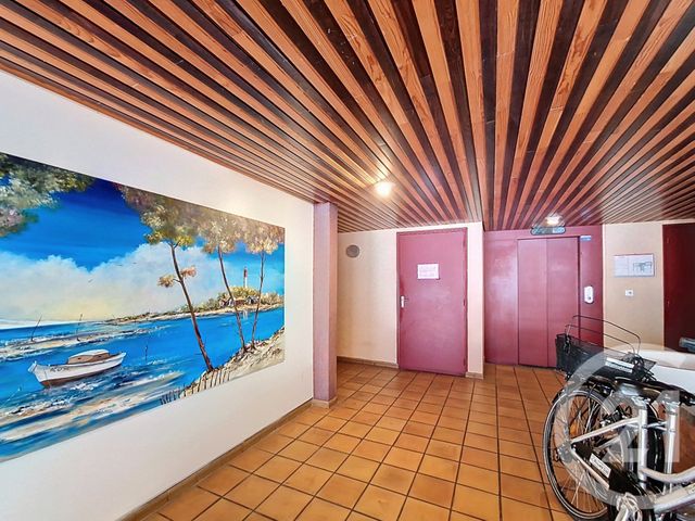 Appartement T2 à vendre - 2 pièces - 39.81 m2 - ARCACHON - 33 - AQUITAINE - Century 21 Duprat & Associés