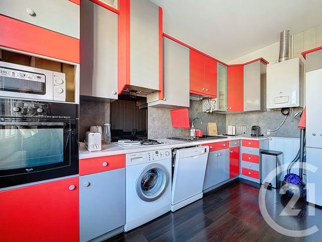 Afficher la photo en grand Appartement T3 à vendre - 3 pièces - 57.58 m2 - ARCACHON - 33 - AQUITAINE - Century 21 Duprat & Associés