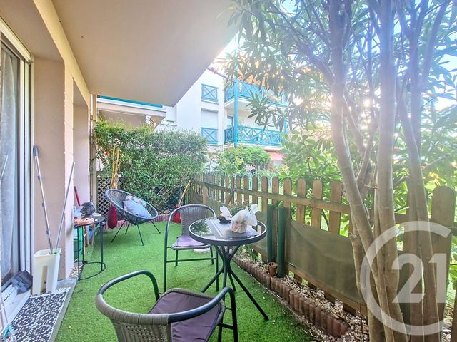 Afficher la photo en grand Appartement F1 bis à vendre - 2 pièces - 32.83 m2 - ARCACHON - 33 - AQUITAINE - Century 21 Duprat & Associés