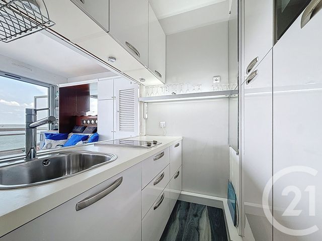 Appartement Studio à vendre - 1 pièce - 24.0 m2 - ARCACHON - 33 - AQUITAINE - Century 21 Duprat & Associés