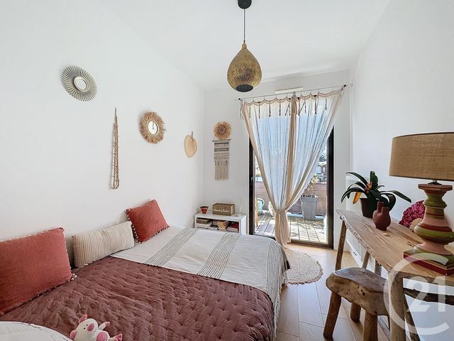 Afficher la photo en grand Appartement T3 à vendre - 3 pièces - 68.95 m2 - ARCACHON - 33 - AQUITAINE - Century 21 Duprat & Associés