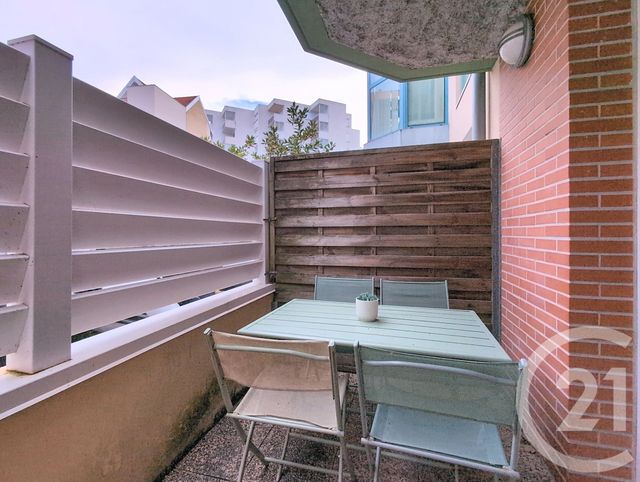 Afficher la photo en grand Appartement T3 à vendre - 3 pièces - 56.51 m2 - ARCACHON - 33 - AQUITAINE - Century 21 Duprat & Associés