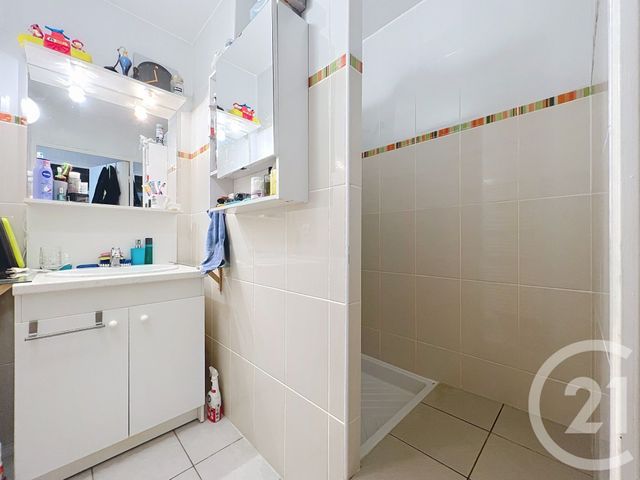 Appartement F4 à vendre - 4 pièces - 92.7 m2 - ARCACHON - 33 - AQUITAINE - Century 21 Duprat & Associés