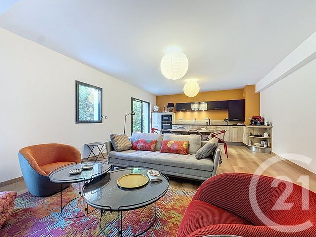 Afficher la photo en grand Appartement T4 à vendre - 4 pièces - 95.6 m2 - ARCACHON - 33 - AQUITAINE - Century 21 Duprat & Associés