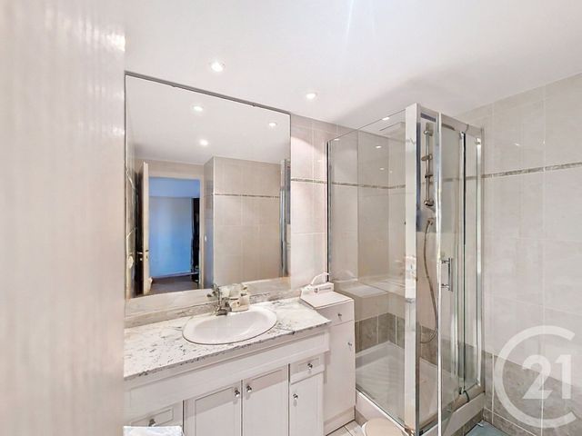 Appartement T3 à vendre - 3 pièces - 65.59 m2 - ARCACHON - 33 - AQUITAINE - Century 21 Duprat & Associés