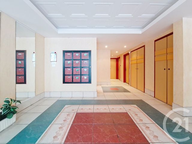 Appartement T3 à vendre - 3 pièces - 65.59 m2 - ARCACHON - 33 - AQUITAINE - Century 21 Duprat & Associés