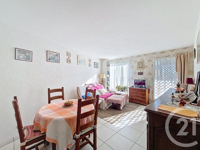 Appartement T3 à vendre - 3 pièces - 65.59 m2 - ARCACHON - 33 - AQUITAINE - Century 21 Duprat & Associés