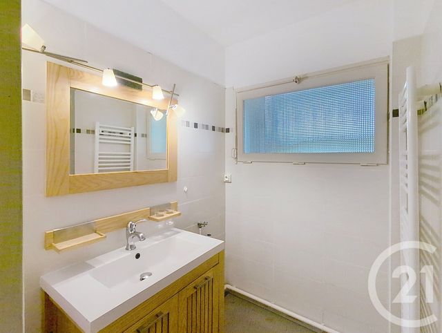 Afficher la photo en grand Appartement F2 à vendre - 2 pièces - 44.44 m2 - ARCACHON - 33 - AQUITAINE - Century 21 Duprat & Associés