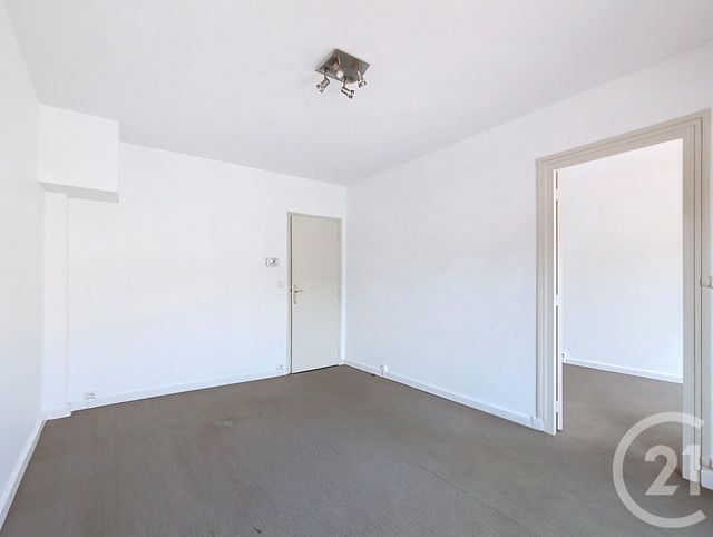 Afficher la photo en grand Appartement F2 à vendre - 2 pièces - 44.44 m2 - ARCACHON - 33 - AQUITAINE - Century 21 Duprat & Associés