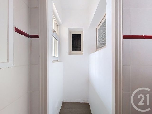 Afficher la photo en grand Appartement F2 à vendre - 2 pièces - 44.44 m2 - ARCACHON - 33 - AQUITAINE - Century 21 Duprat & Associés