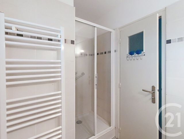 Afficher la photo en grand Appartement F2 à vendre - 2 pièces - 44.44 m2 - ARCACHON - 33 - AQUITAINE - Century 21 Duprat & Associés