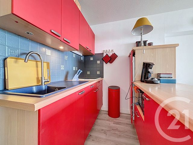 Afficher la photo en grand Appartement T2 à vendre - 2 pièces - 34.1 m2 - ARCACHON - 33 - AQUITAINE - Century 21 Duprat & Associés