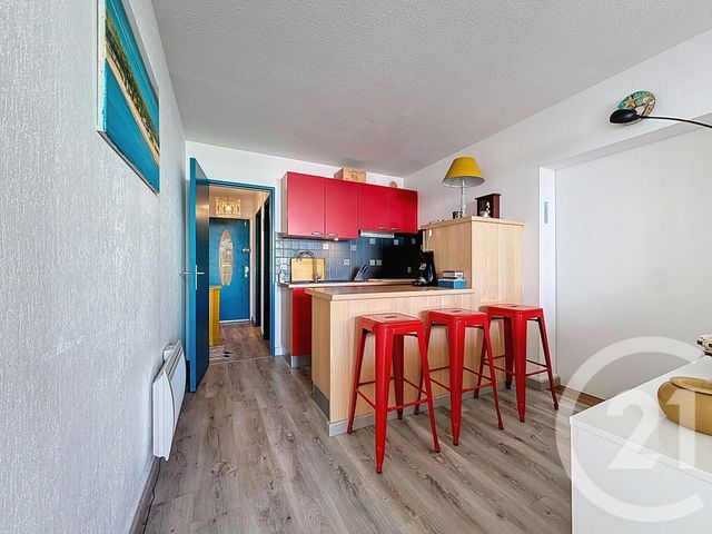 Afficher la photo en grand Appartement T2 à vendre - 2 pièces - 34.1 m2 - ARCACHON - 33 - AQUITAINE - Century 21 Duprat & Associés