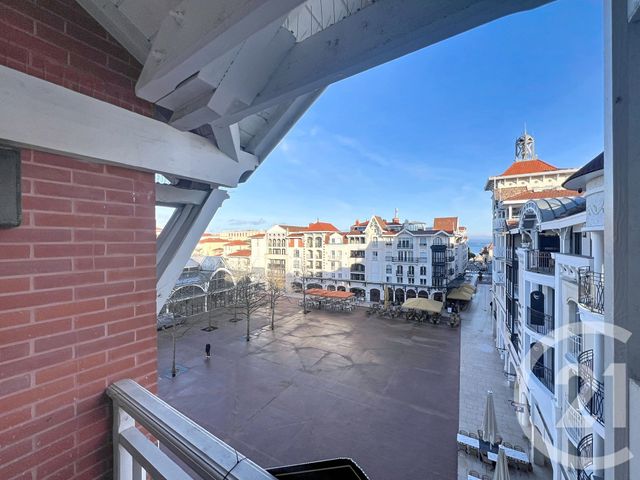 Appartement F2 à vendre - 2 pièces - 52.4 m2 - ARCACHON - 33 - AQUITAINE - Century 21 Duprat & Associés
