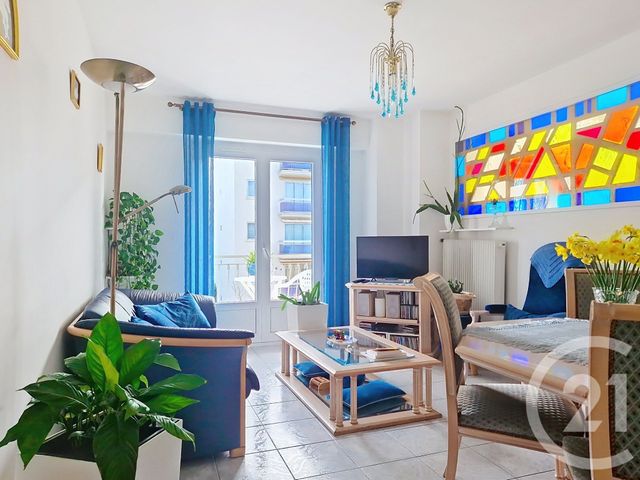Appartement T3 à vendre - 4 pièces - 58.35 m2 - ARCACHON - 33 - AQUITAINE - Century 21 Duprat & Associés