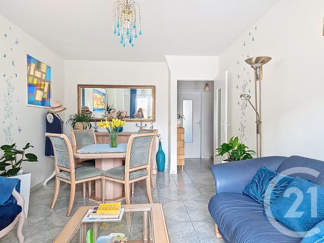 Appartement T3 à vendre - 4 pièces - 58.35 m2 - ARCACHON - 33 - AQUITAINE - Century 21 Duprat & Associés