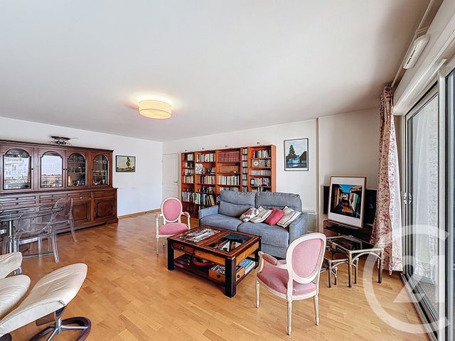 Appartement T3 à vendre - 3 pièces - 83.07 m2 - ARCACHON - 33 - AQUITAINE - Century 21 Duprat & Associés