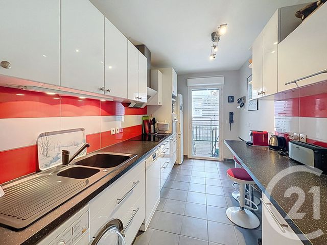 Appartement T3 à vendre - 3 pièces - 83.07 m2 - ARCACHON - 33 - AQUITAINE - Century 21 Duprat & Associés