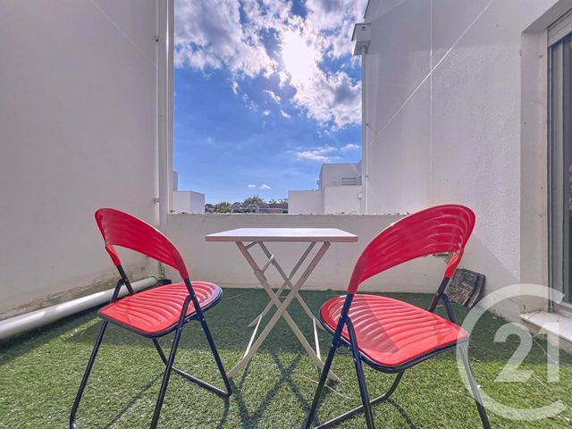 Afficher la photo en grand Appartement F3 à vendre - 3 pièces - 59.74 m2 - ARCACHON - 33 - AQUITAINE - Century 21 Duprat & Associés