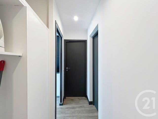 Afficher la photo en grand Appartement F3 à vendre - 3 pièces - 59.74 m2 - ARCACHON - 33 - AQUITAINE - Century 21 Duprat & Associés