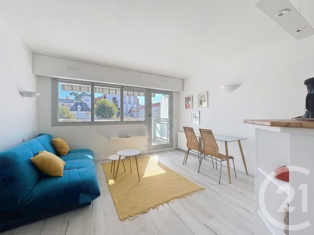 Appartement Studio Cabine à vendre - 1 pièce - 25.0 m2 - ARCACHON - 33 - AQUITAINE - Century 21 Duprat & Associés