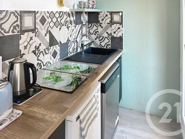 Afficher la photo en grand Appartement Studio Cabine à vendre - 1 pièce - 20.0 m2 - ARCACHON - 33 - AQUITAINE - Century 21 Duprat & Associés