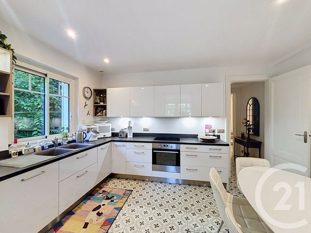 Appartement F4 à vendre - 5 pièces - 131.81 m2 - ARCACHON - 33 - AQUITAINE - Century 21 Duprat & Associés