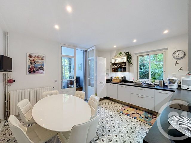Appartement F4 à vendre - 5 pièces - 131.81 m2 - ARCACHON - 33 - AQUITAINE - Century 21 Duprat & Associés