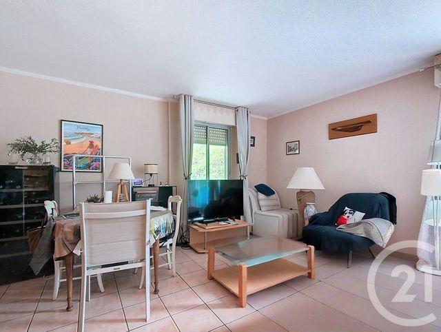 Appartement F3 à vendre - 3 pièces - 67.2 m2 - ARCACHON - 33 - AQUITAINE - Century 21 Duprat & Associés