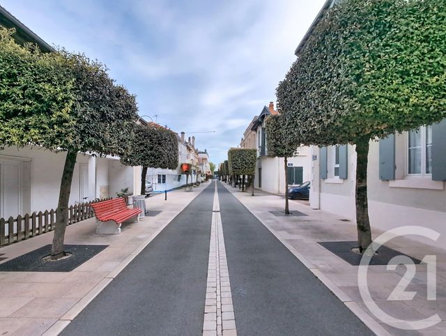 Appartement F3 à vendre - 3 pièces - 67.2 m2 - ARCACHON - 33 - AQUITAINE - Century 21 Duprat & Associés