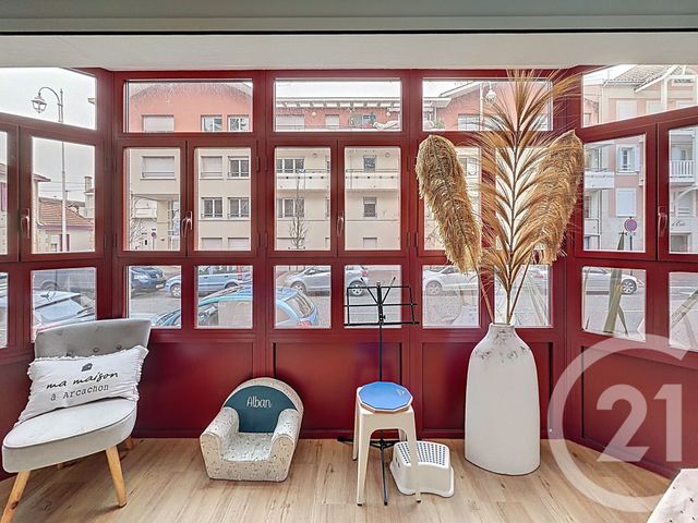 Appartement T3 à vendre - 3 pièces - 60.6 m2 - ARCACHON - 33 - AQUITAINE - Century 21 Duprat & Associés