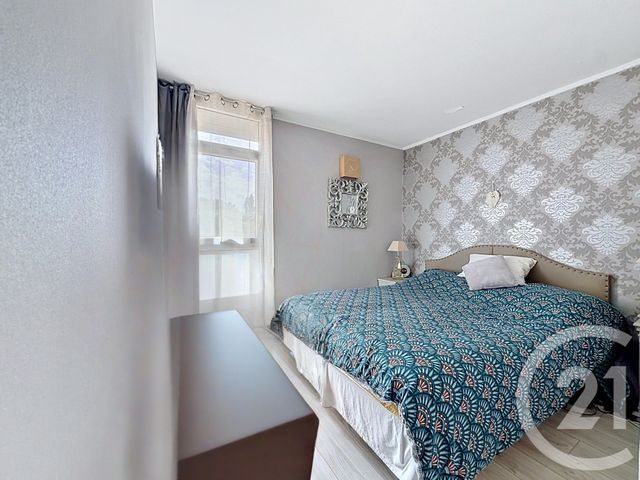 Appartement T4 à vendre - 3 pièces - 74.96 m2 - ARCACHON - 33 - AQUITAINE - Century 21 Duprat & Associés