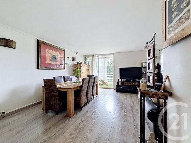 Appartement T4 à vendre - 3 pièces - 74.96 m2 - ARCACHON - 33 - AQUITAINE - Century 21 Duprat & Associés