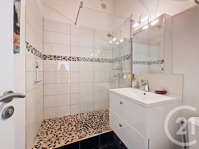 Appartement T2 à vendre - 2 pièces - 30.65 m2 - ARCACHON - 33 - AQUITAINE - Century 21 Duprat & Associés